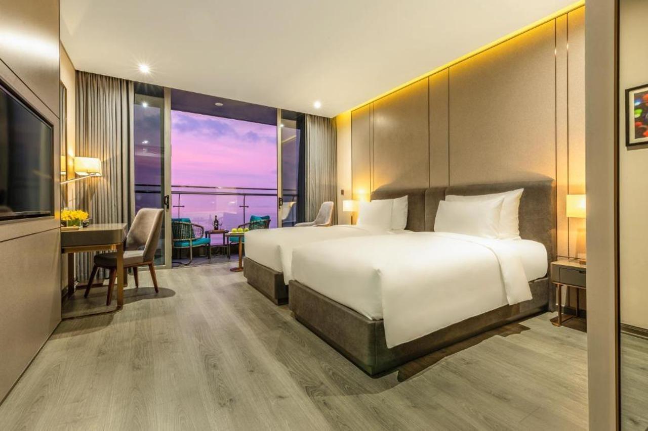 Le Sands Oceanfront Danang Hotel Ngoại thất bức ảnh
